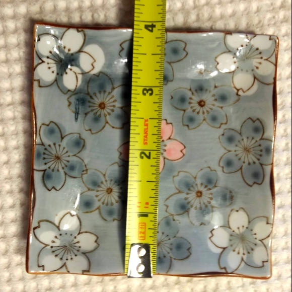 Set of 2 | Cherry Blossom Blue Plate | Japan - 4 inches - Picture 5 of 7